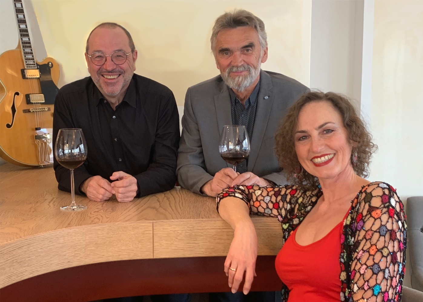 SwingItUP-Trio SwingItUP-Trio